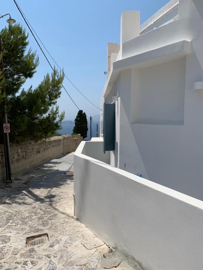 Captain'S House Plaka Milos Villa Exterior photo